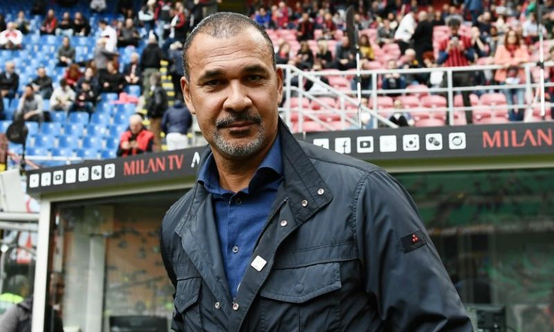 Article image Afbeelding: Gullit voorspelt ontslag: 'Eigenlijk kun je net zo goed metéén vertrekken'