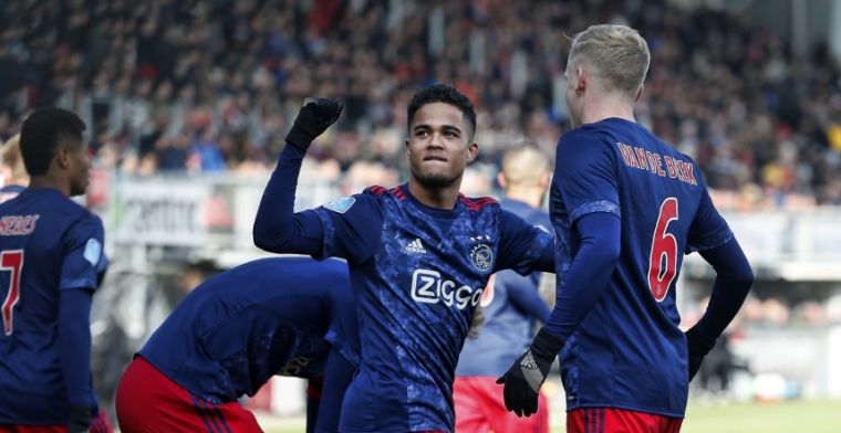 Spaans gerucht: FC Barcelona wil Kluivert deze zomer kopen en direct verhuren