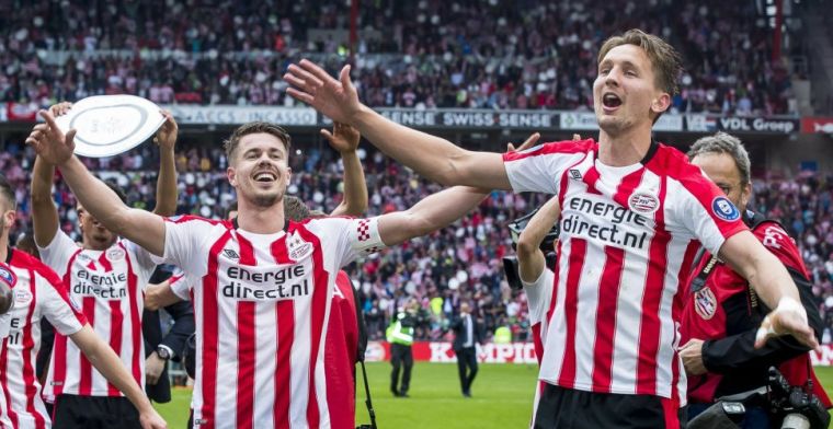 'Zaakwaarnemer en vader De Jong pakken vliegtuig; beslissing ná vakantie'