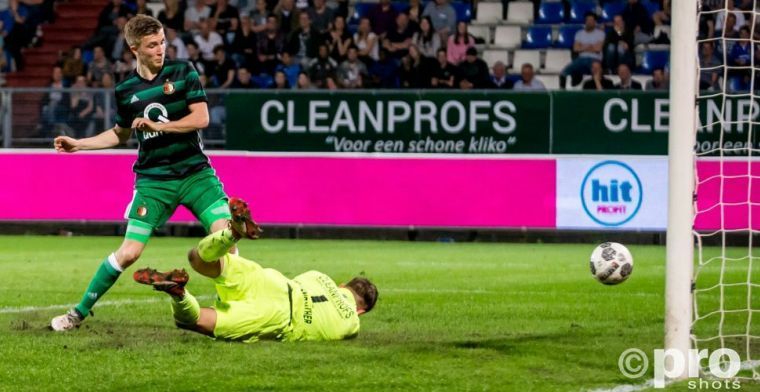 Vertrouwen in Feyenoorder: 'Behoort tot de beste spitsen in zijn leeftijdsklasse'