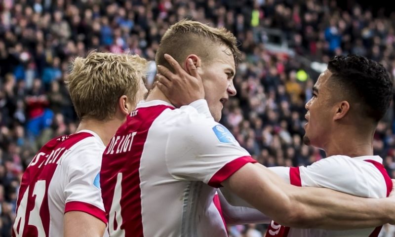 Laatste transfernieuws Ajax