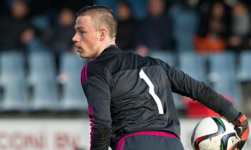 FC Groningen kaapt transfervrije Ajax-doelman (19) weg voor neus FC Utrecht