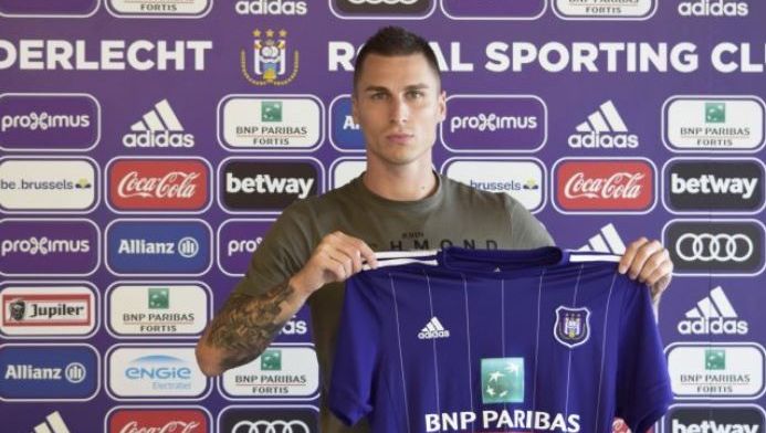 OFFICIEEL: Anderlecht heeft zijn centrale verdediger beet