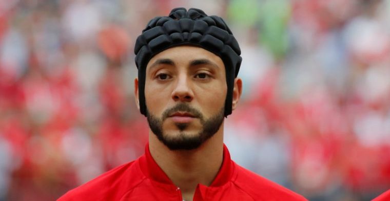 'En nu zet Amrabat zijn helm af. Wat een amateuristische bende is het voetbal'