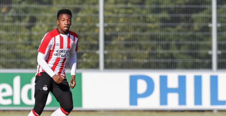 PSV raakt talentvolle verdediger kwijt: overstap naar rivaal Ajax