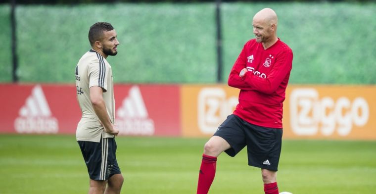 Ten Hag prijst 'creatieve' Ajax-aankoop: Een meester in de spelhervattingen