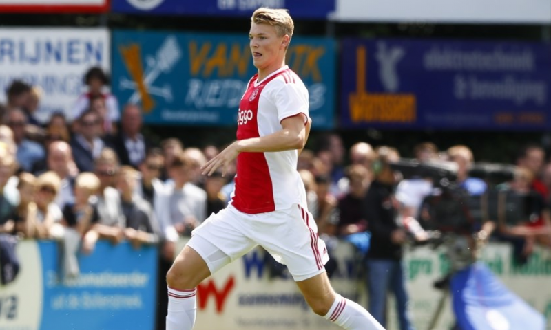 'Ik ben heel goed opgevangen door Ajax. Het bevalt me gewoon prima' Afbeelding: 'Ik ben heel goed opgevangen door Ajax. Het bevalt me gewoon prima'