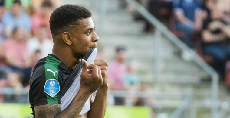 'Koeman gaf aan me in de gaten te houden. Hij zei: kies niet voor het geld'