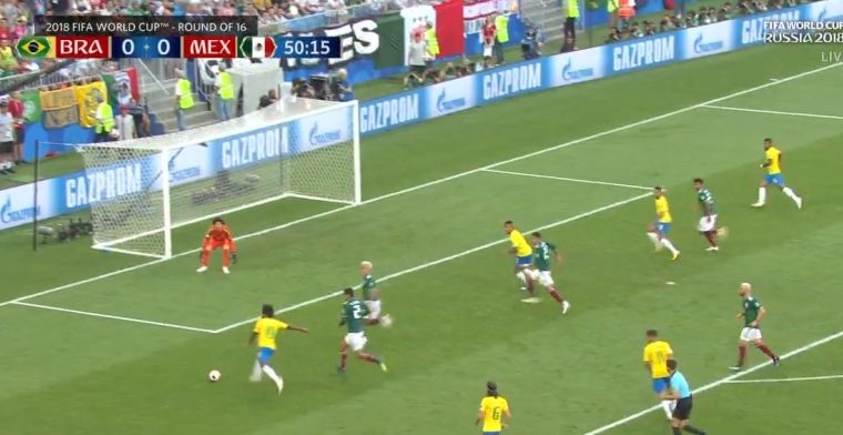 Veelbesproken Neymar breekt de ban en verschalkt Standard-goalie Ochoa