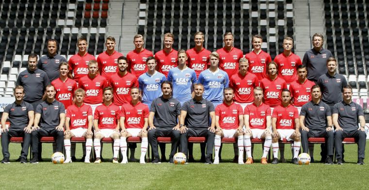 Jong AZ geleid door twee hoofdtrainers: 'We doen alles samen'