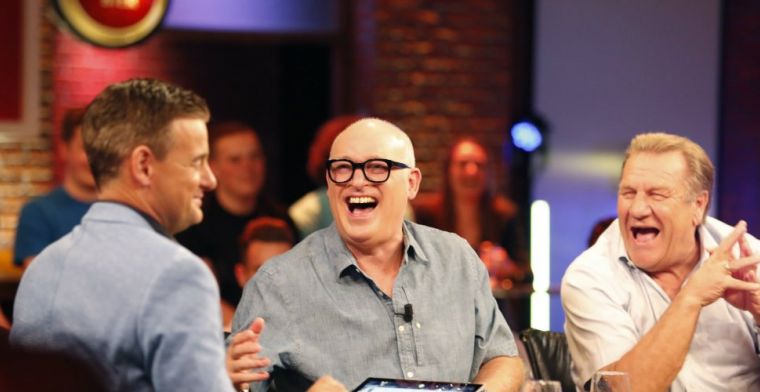 Van der Gijp foetert over 'gek' Van der Vaart: 'Ga lekker in de kantine zitten'