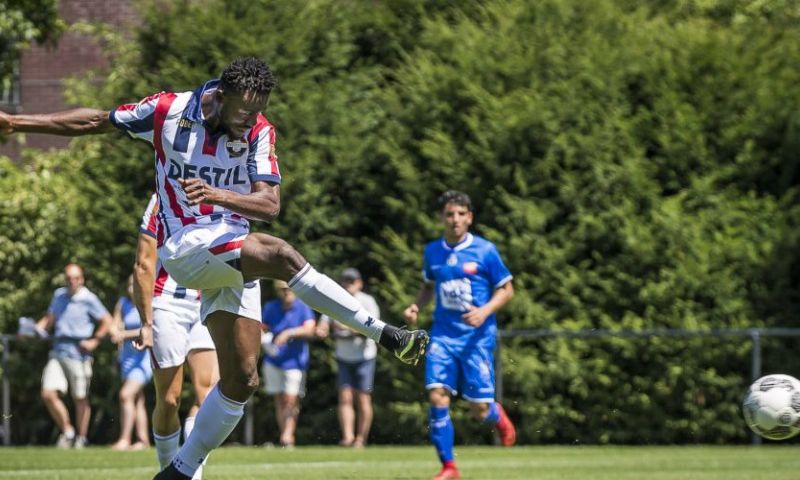 Willem II laat transfervrije aanvaller met vertraging gaan: 'Geen akkoord' Afbeelding: Willem II laat transfervrije aanvaller met vertraging gaan: 'Geen akkoord'