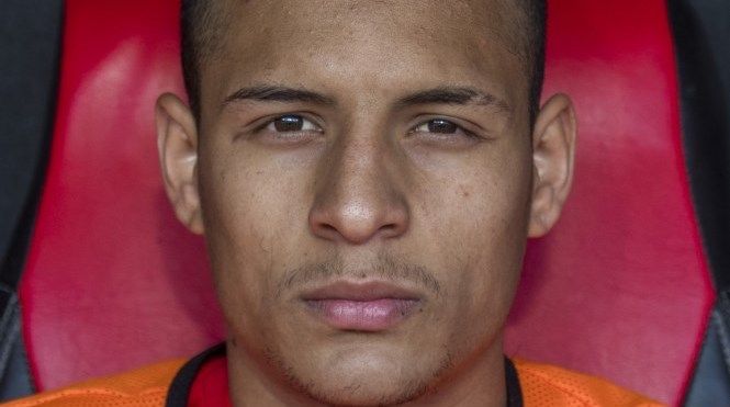 Arana habla del reto que significa jugar la Europa League tan pronto