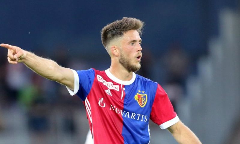 Hele nieuwe rol voor Van Wolfswinkel bij Basel: 'Wil dat je hier gaat spelen' Afbeelding: Hele nieuwe rol voor Van Wolfswinkel bij Basel: 'Wil dat je hier gaat spelen'