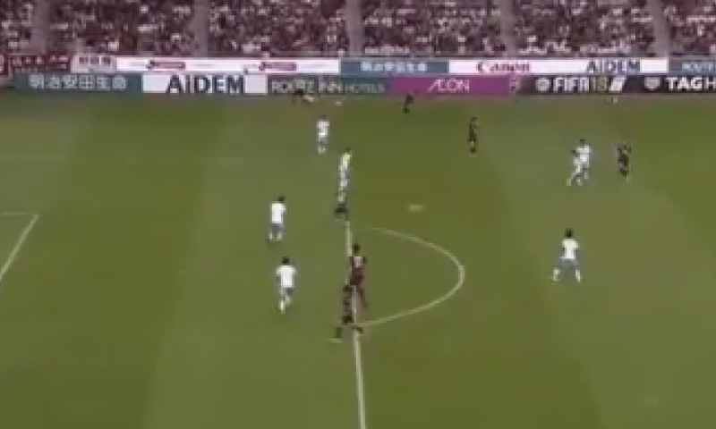 Fenomenale eerste goal Iniesta in Japan: aanname achter het standbeen Afbeelding: Fenomenale eerste goal Iniesta in Japan: aanname achter het standbeen