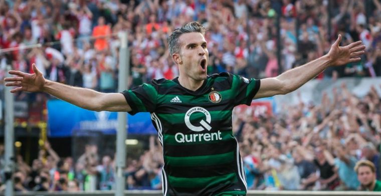 Van Persie: 'Trainingen minimaal even hoog niveau als Arsenal en Man United'