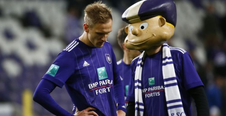 ‘Italiaanse club brengt bod uit op Teodorczyk maar Anderlecht speelt spelletje’
