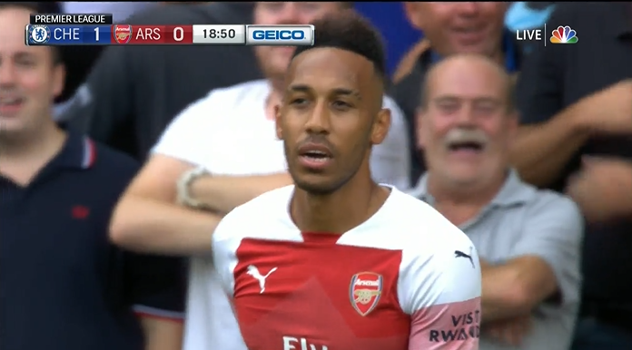 Arsenal start dramatisch tegen Chelsea: snel 2-0 achter en misser Aubameyang
