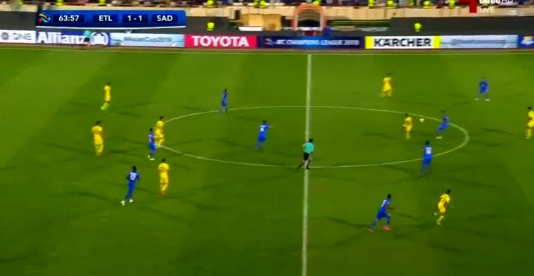 Xavi is het nog niet verleerd: 38-jarige middenvelder geeft geniale assist
