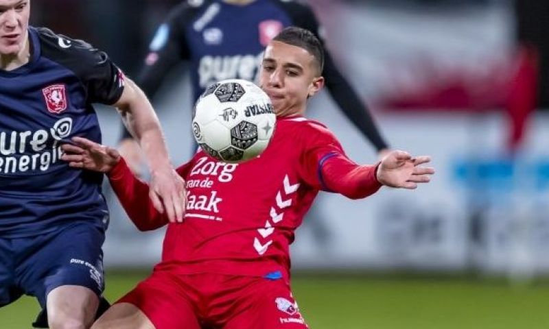 'Ould-Chikh staat op onze radar nadat hij clubloos is geworden' Afbeelding: 'Ould-Chikh staat op onze radar nadat hij clubloos is geworden'