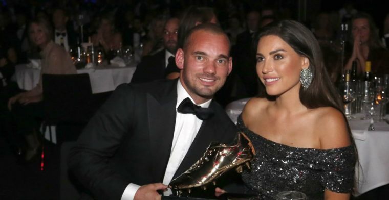 Lof voor 'ouderwetse' Sneijder: Zie ik Memphis Depay niet meer doen