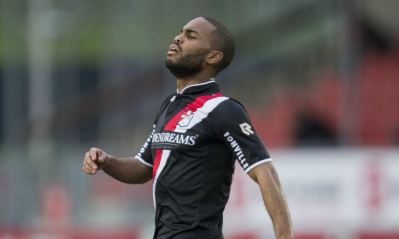 Volendam-middenvelder: 'Kreeg vijf maanden mijn geld niet, nu is de club failliet' Afbeelding: Volendam-middenvelder: 'Kreeg vijf maanden mijn geld niet, nu is de club failliet'