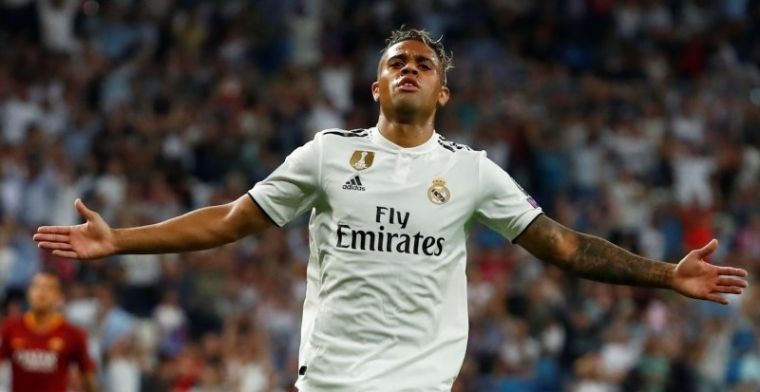 GOL | Mariano se viste de CR7 y marca un golazo para cerrar la victoria