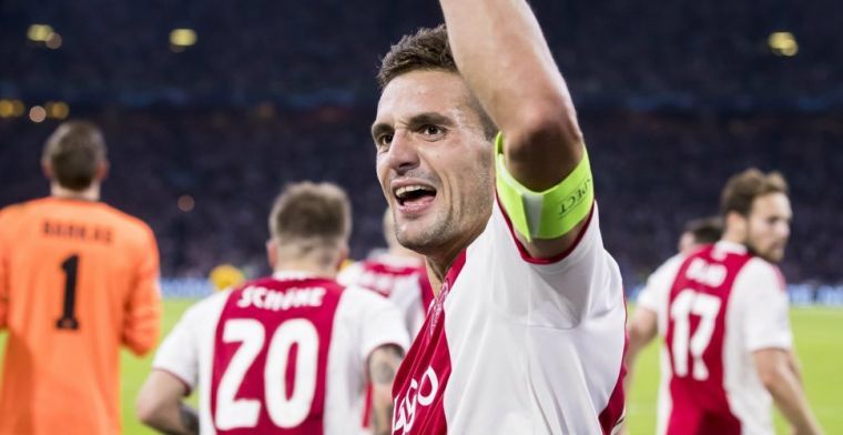 Ajax-collega's gaan naar binnen, Tadic blijft nog even: Ik heb het gewoon nodig