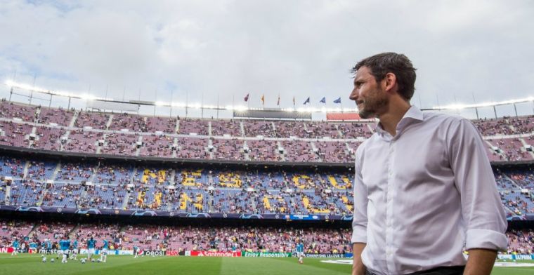 Van Bommel 'wordt beste trainer sinds Van Gaal': 'Hij is er erg mee bezig'