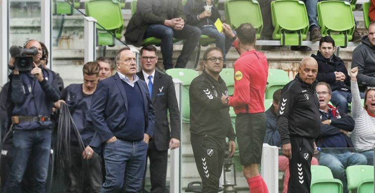 KNVB roept 'eigenwijze' Nijhuis en VAR op het matje: Dit gaan we zeker bespreken