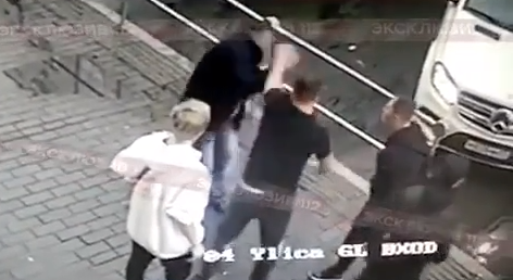 Ophef in Rusland: spelers van nationale ploeg delen op camera klappen uit