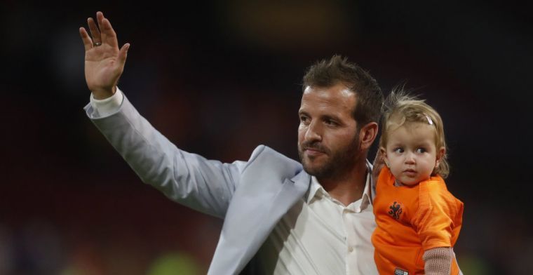 Van der Vaart en Kuyt prijzen Oranje-uitblinkers: 'In potentie een topspeler'