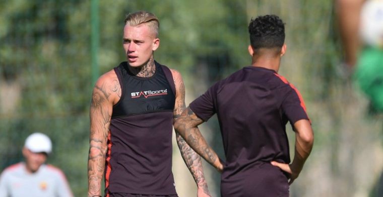 Update: 'Feyenoord strijdt met Sevilla en Cocu om hand van Karsdorp'