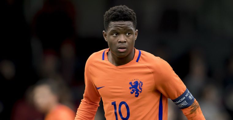 Mulder verwacht veel van zeventienjarige Oranje-goalgetter: Hartstikke goed