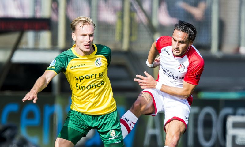 'Bij Fortuna verdien ik meer dan bij De Graafschap, zo eerlijk moet ik zijn' Afbeelding: 'Bij Fortuna verdien ik meer dan bij De Graafschap, zo eerlijk moet ik zijn'