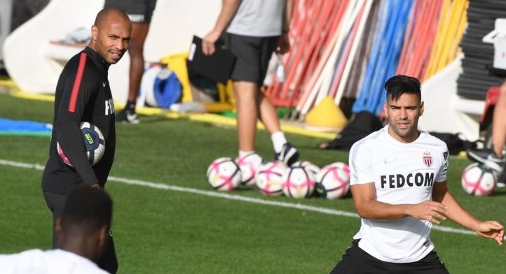 Thierry Henry: Falcao es el líder del equipo, el goleador