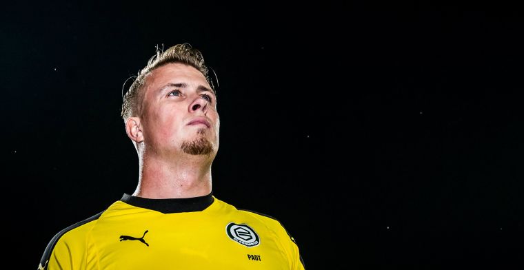 Koeman laat blunderende Padt vallen: 'Het is heel pijnlijk'