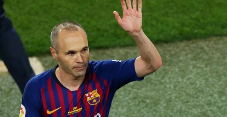 Iniesta recuerda su debut como jugador azulgrana 16 años después