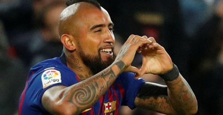 Arturo Vidal celebra la goleada al Madrid tras marcar su primer gol con el Barça