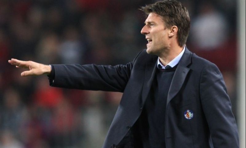 Un mítico ex de Madrid y Barça asegura que ni se ofreció a los blancos ni le contactaron Imagen: Un mítico ex de Madrid y Barça asegura que ni se ofreció a los blancos ni le contactaron