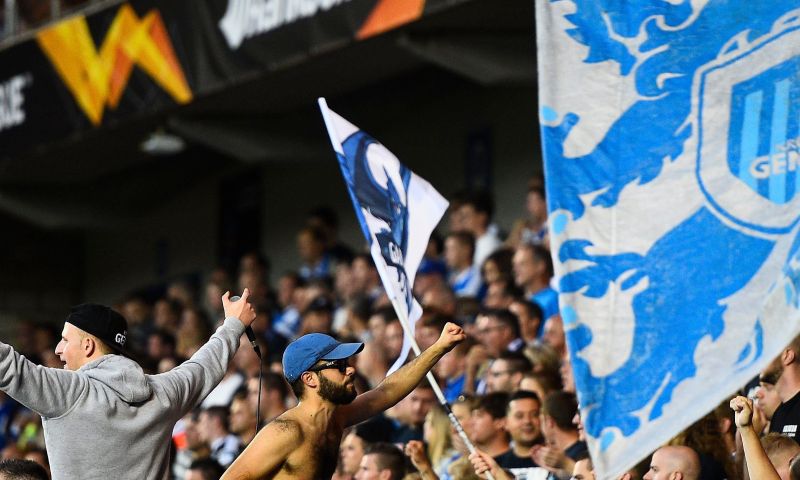 Tribune Zuid van Genk niet blij: 'Dit mag nooit meer gebeuren, nooit' Afbeelding: Tribune Zuid van Genk niet blij: 'Dit mag nooit meer gebeuren, nooit'