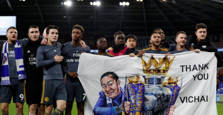 Leicester eert overleden eigenaar met standbeeld: 'Hij zal nooit vergeten worden'