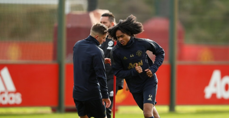 Debutant Chong stelt zichzelf voor: Ik speel in Engeland bij Manchester United