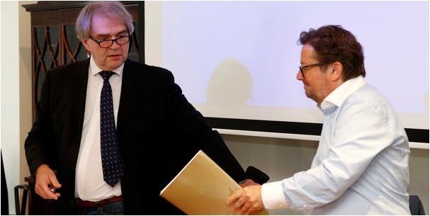 'Pro League vreest horrorscenario: Ministers zitten samen over RSZ-voordelen'