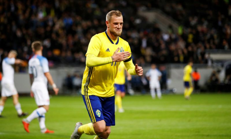 Guidetti flirt: 'Het is een enorme club met zeer gepassioneerde supporters' Afbeelding: Guidetti flirt: 'Het is een enorme club met zeer gepassioneerde supporters'