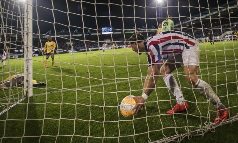 'Sol neemt maatregelen na 'mislukte' transferzomer en wisselt van makelaar' Afbeelding: 'Sol neemt maatregelen na 'mislukte' transferzomer en wisselt van makelaar'