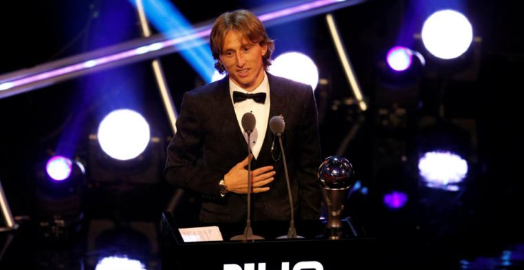 'Ronaldo en Griezmann voelen bui al hangen en laten Ballon d'Or-gala lopen'