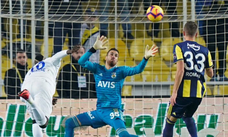 Koeman speelt gelijk tegen Kasimpasa: Fenerbahçe blijft onderaan bungelen Afbeelding: Koeman speelt gelijk tegen Kasimpasa: Fenerbahçe blijft onderaan bungelen
