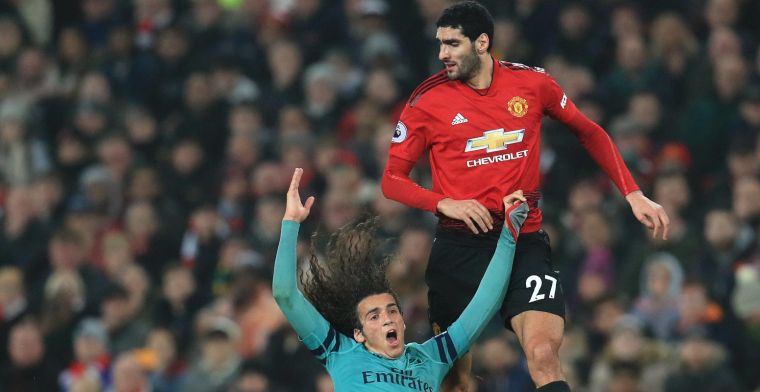 Emery kan wel lachen met haren-incident van Fellaini: “Knip het af”