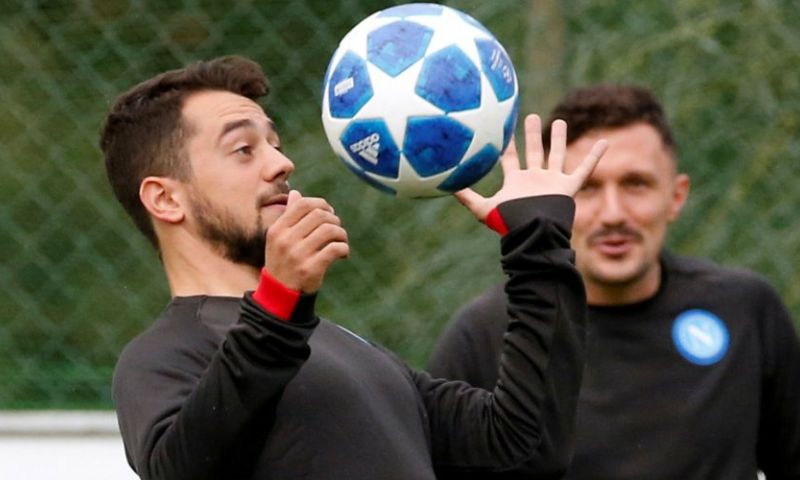 Younes debuteert voor winnend Napoli, Milik na rust twee keer trefzeker Afbeelding: Younes debuteert voor winnend Napoli, Milik na rust twee keer trefzeker